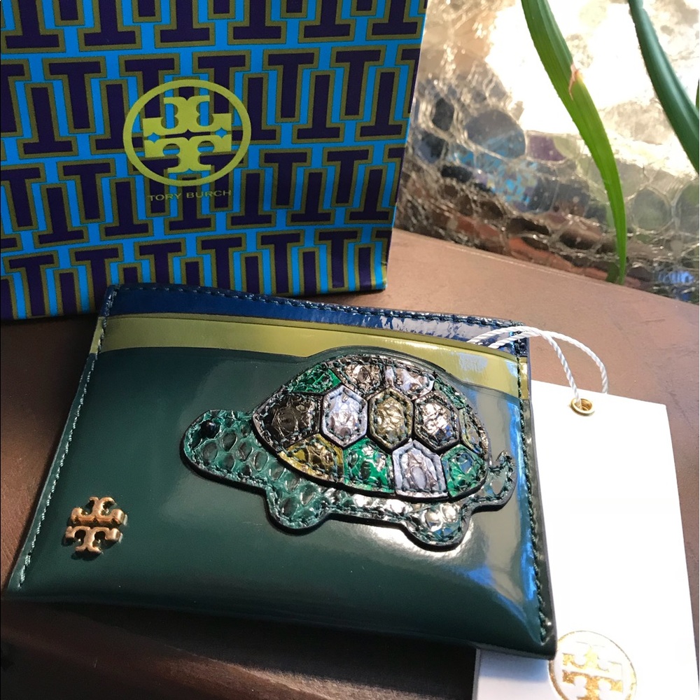 SOLD ⛔️Authentic Tory Burch patent leather card - Picture 6 of 8